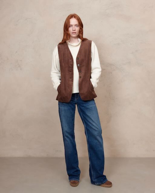 Caro Cord Gilet - Hazelnut Mellow